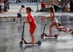 Can Electric Scooters Get Wet?